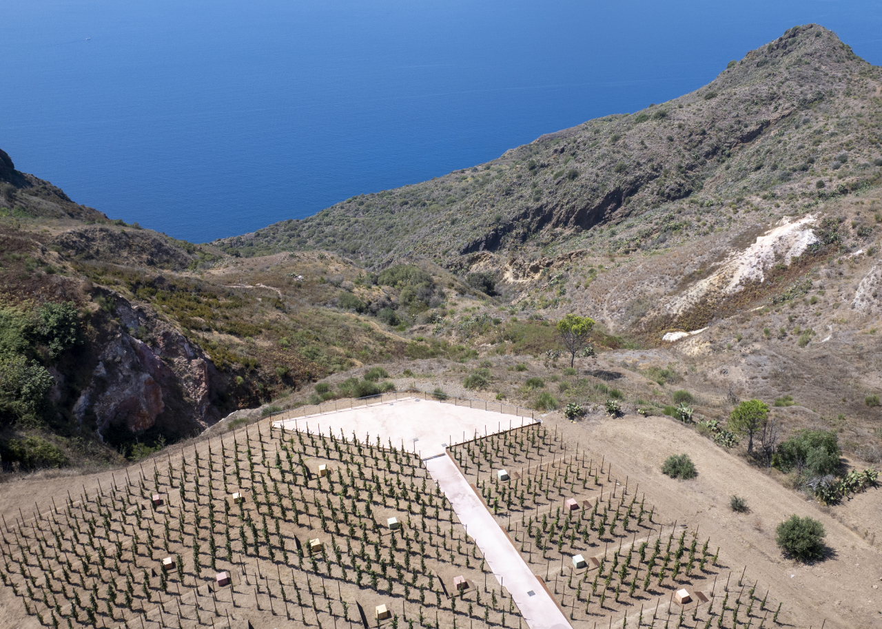 Another open-air spectacle of sky and sea